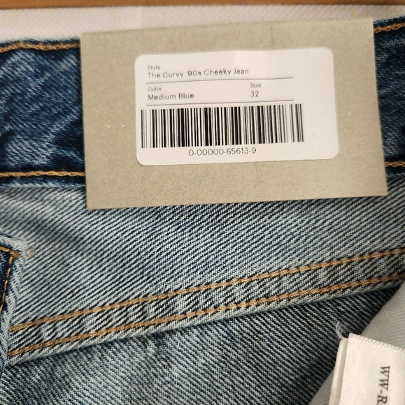 Everlane The Curvy 90s cheeky straight jean - Picture 12 of 16